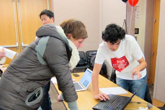 Students demonstrating browser plugins